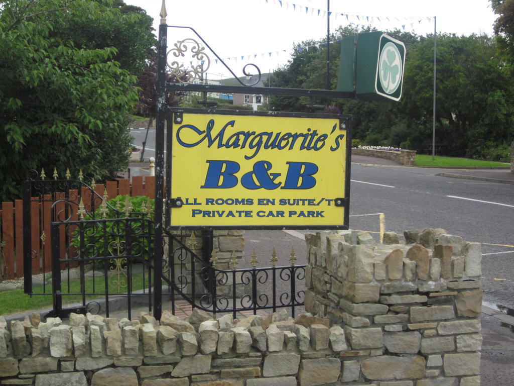 Marguerite'S B&B Glenties Esterno foto